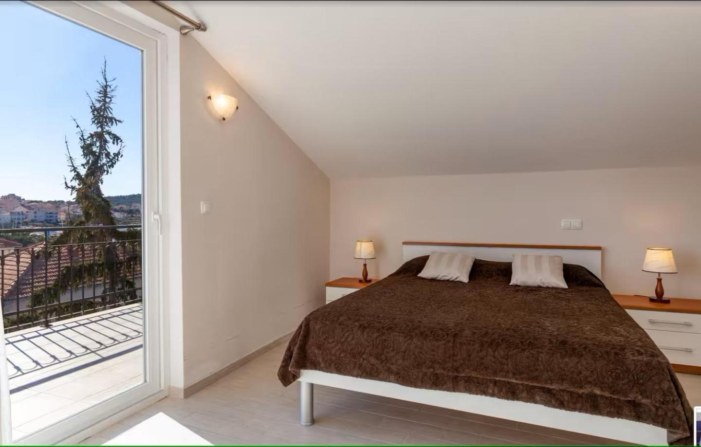 Ferienwohnung Affabilis Vip House Trogir Exterior foto